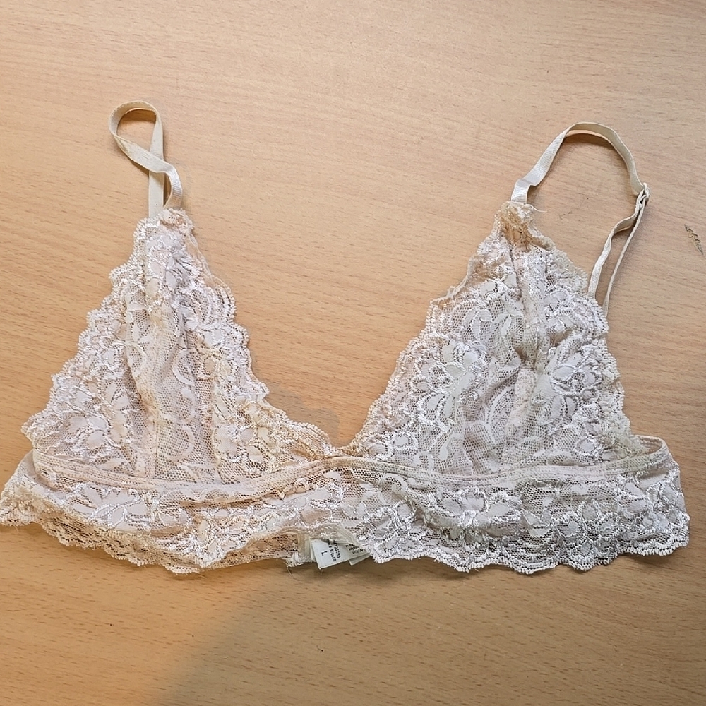 Cream Lace Triangle Bralette Intimates